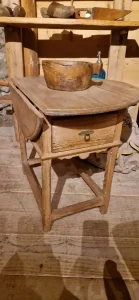 Bougeoir tripode, photo 3 sur 4